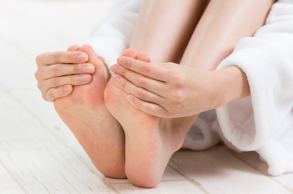 足裏痛みイメージ画像